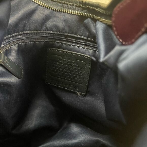 Coach Pebbled Leather Beige shoulder/Hobo Bag navy blue & burgundy straps & trim - Picture 9 of 15